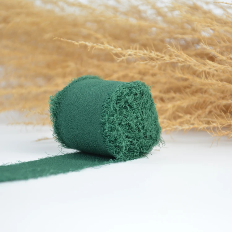 Wstążka szyfonowa ręcznie rwana do dekoracji BUTELKOWA ZIELEŃ 4cm 5m  1SZT