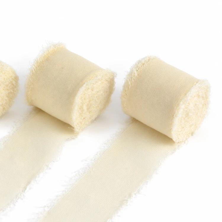 Wstążka szyfonowa ręcznie rwana do dekoracji ECRU 4cm 5m 1 szt