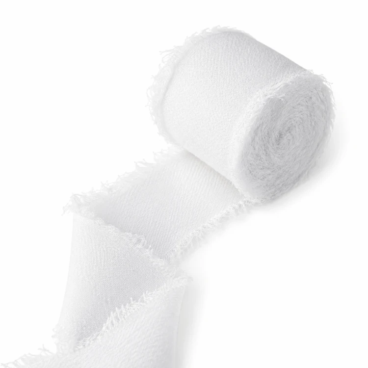 Wstążka szyfonowa ręcznie rwana do dekoracji 4cm 5m czysta biel.png